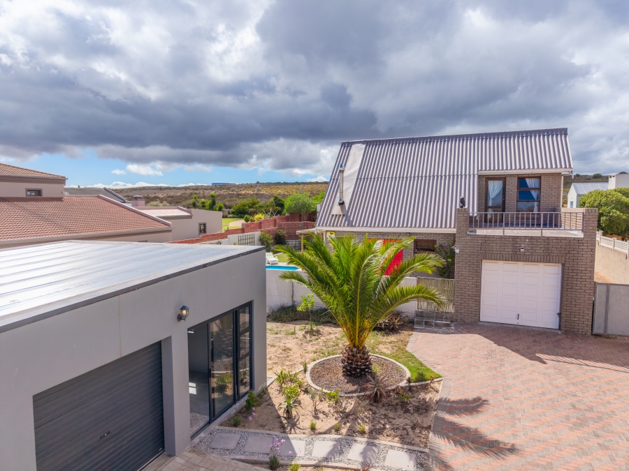 4 Bedroom Property for Sale in Myburgh Park Western Cape